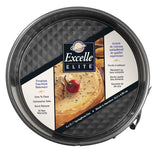Molde Wilton Excelle Elite de 6 pulgadas para desmoldado limpio de tartas.