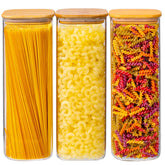 Jarras Xoniwis de vidrio con espaguetis para mantener la pasta fresca y a la vista.