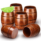 Vaso de shot de madera Yungyan en barril, ideal para degustar whisky.