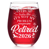 Copa Zunaked con la frase No es mi problema, ideal para brindis de retiro