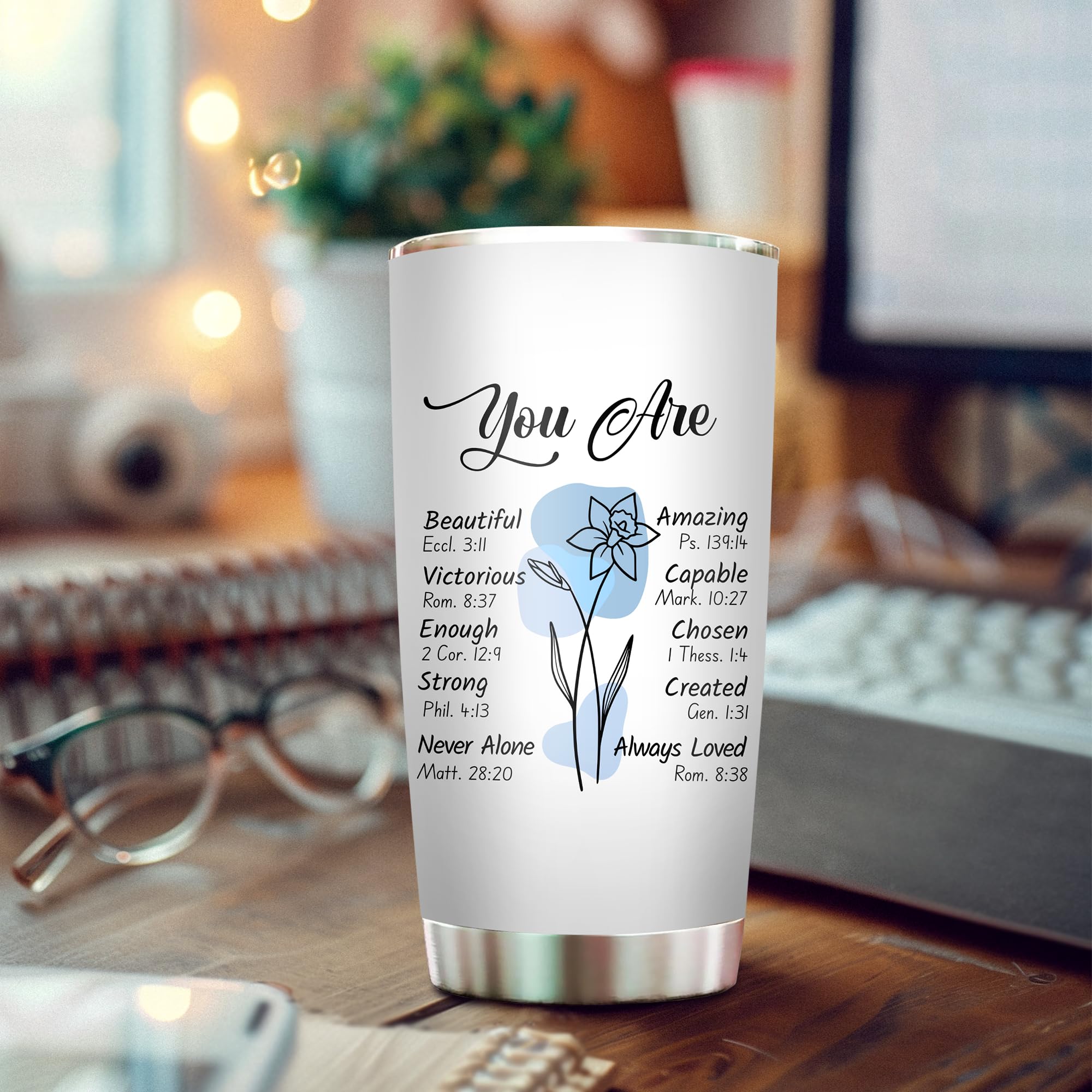 2IMT tumbler de acero inoxidable mantiene bebidas a temperatura ideal.