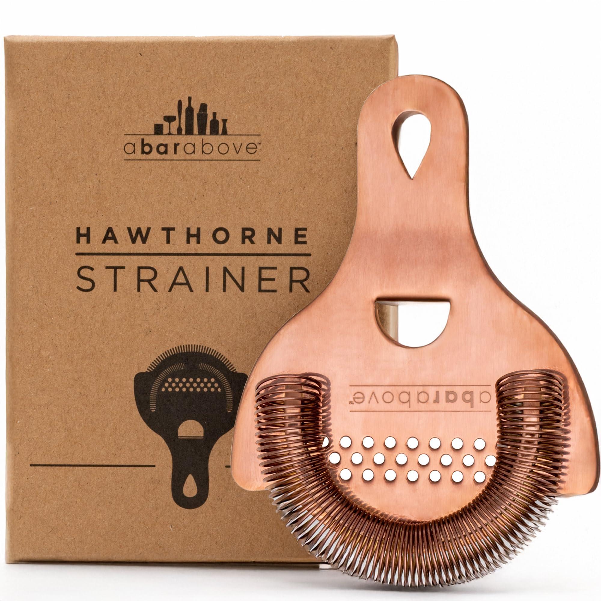A Bar Above Hawthorne Strainer resorte denso en cobre antiguo para filtrado preciso.