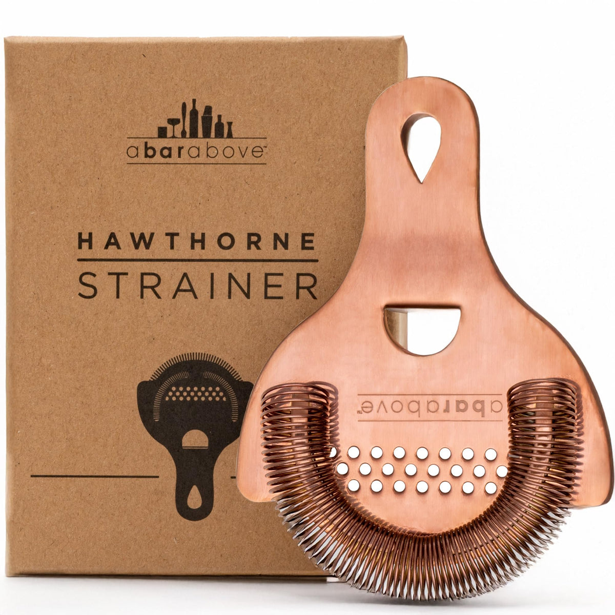A Bar Above Hawthorne Strainer resorte denso en cobre antiguo para filtrado preciso.