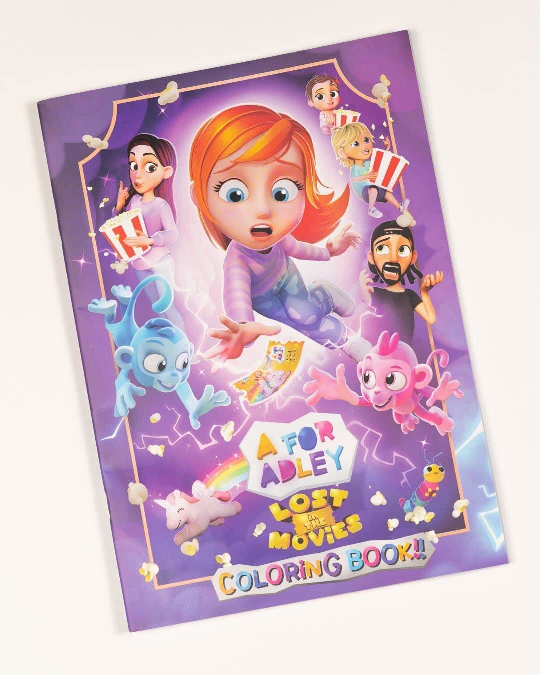 Crayones con la imagen del póster oficial para colorear