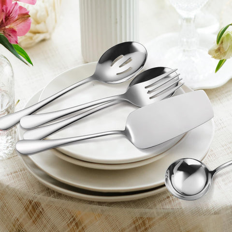 Diseño moderno para servir de A · HOUSEWARE, añade estilo a cualquier mesa.