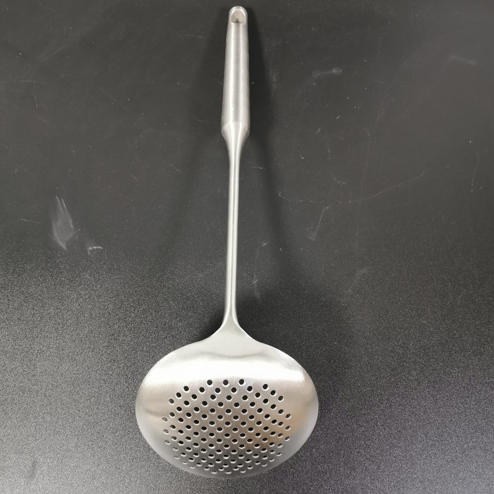 A · HOUSEWARE material anticorrosivo que mantiene brillo tras lavados