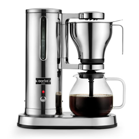 Aarke cafetera eléctrica frente, diseño minimalista para la encimera.