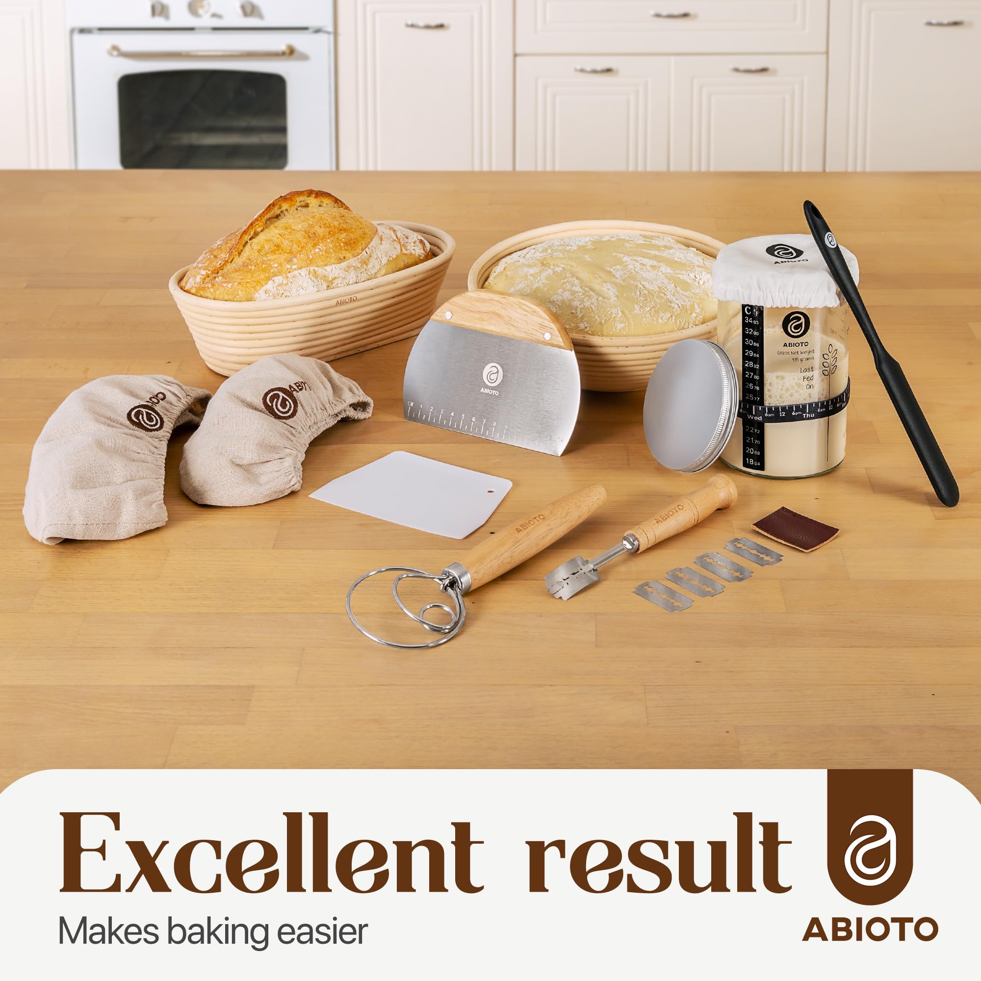 Raspadores de acero y plástico ABIOTO Sourdough para manipular masa limpia.