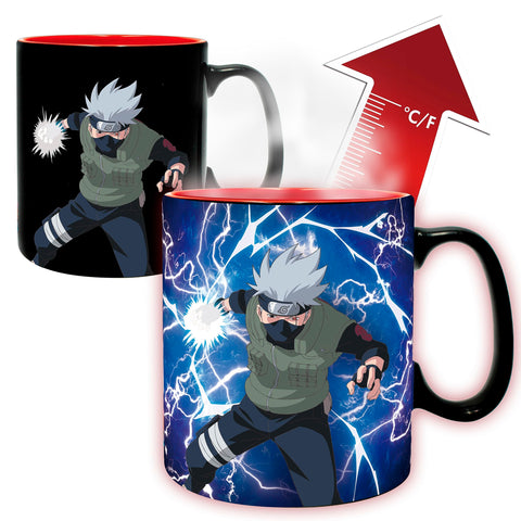 Taza ABYSTYLE Naruto Sharingan cambia de color al ver Itachi y Kakashi, ideal para bebidas.