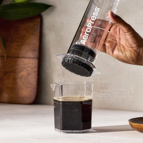 AeroPress Clear XL, uso en viaje, compacto y resistente para aventurarte