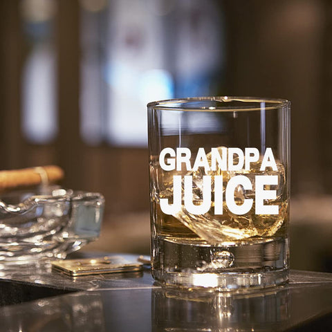 Regalo para abuelos y días festivos con el vaso AGMDESIGN.