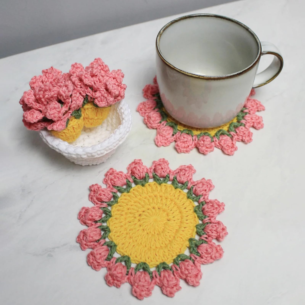Agromusk posavasos de ganchillo con flor rosa para bebidas sin mancha