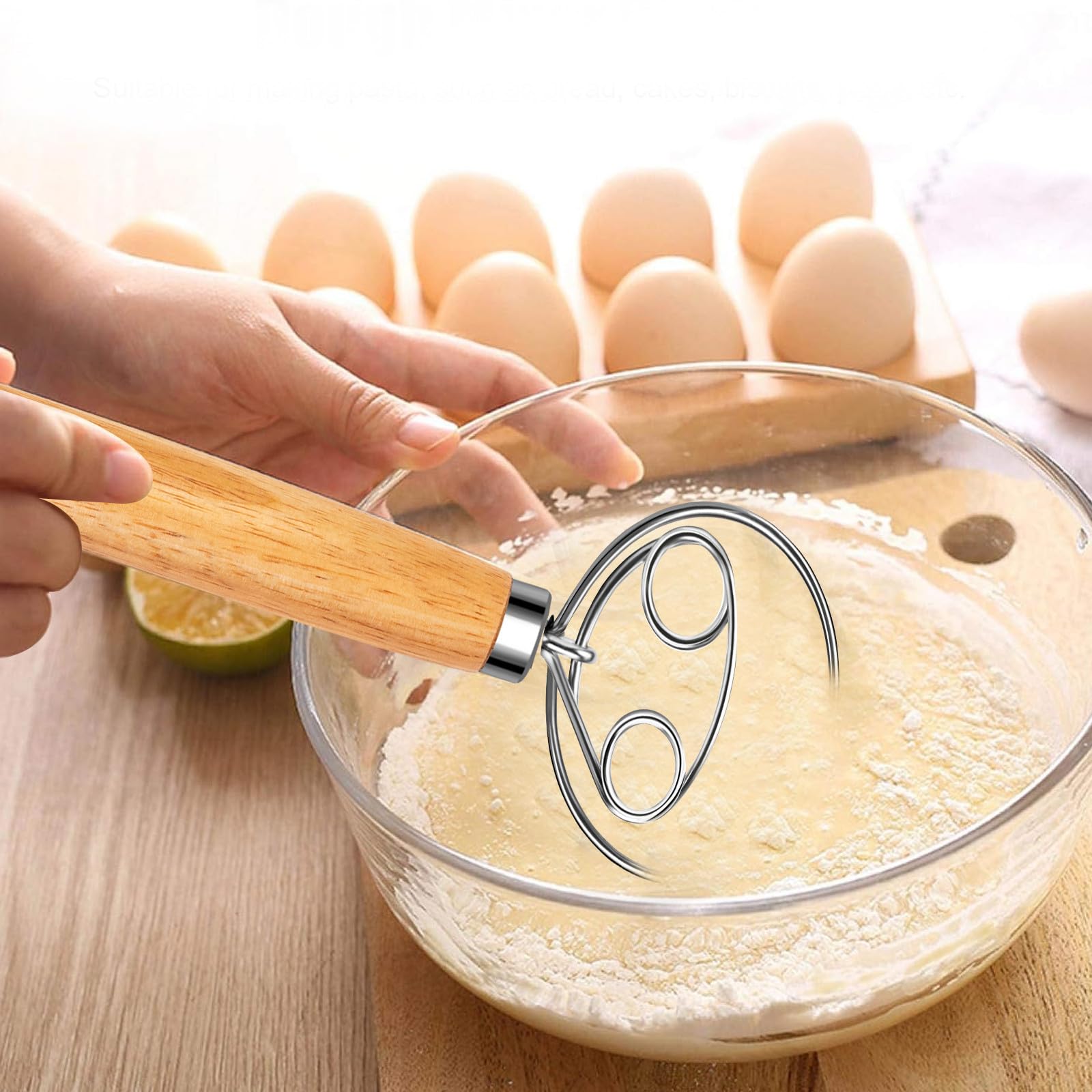 Agttete mango de madera ergonómico para un agarre cómodo durante amasado.