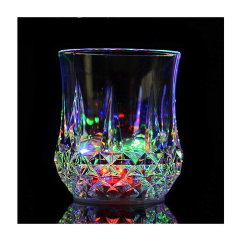 AHBLQD vasos iluminados con activación de agua, ideales para ambientar fiestas.