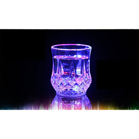AHBLQD vasos para bar y hogar con iluminación festiva.