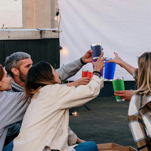 AIANJI 20 onzas tumbler, perfecto para viaje diario y actividades al aire libre