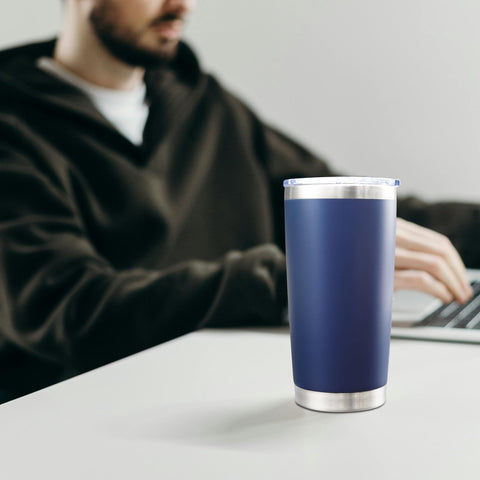 AIANJI Tumbler: tapa deslizante sin BPA para transporte seguro.