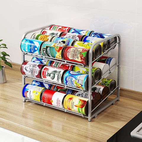 AIYAKA organizador de latas tres niveles, detalle tilt: las latas se deslizan hacia adelante.