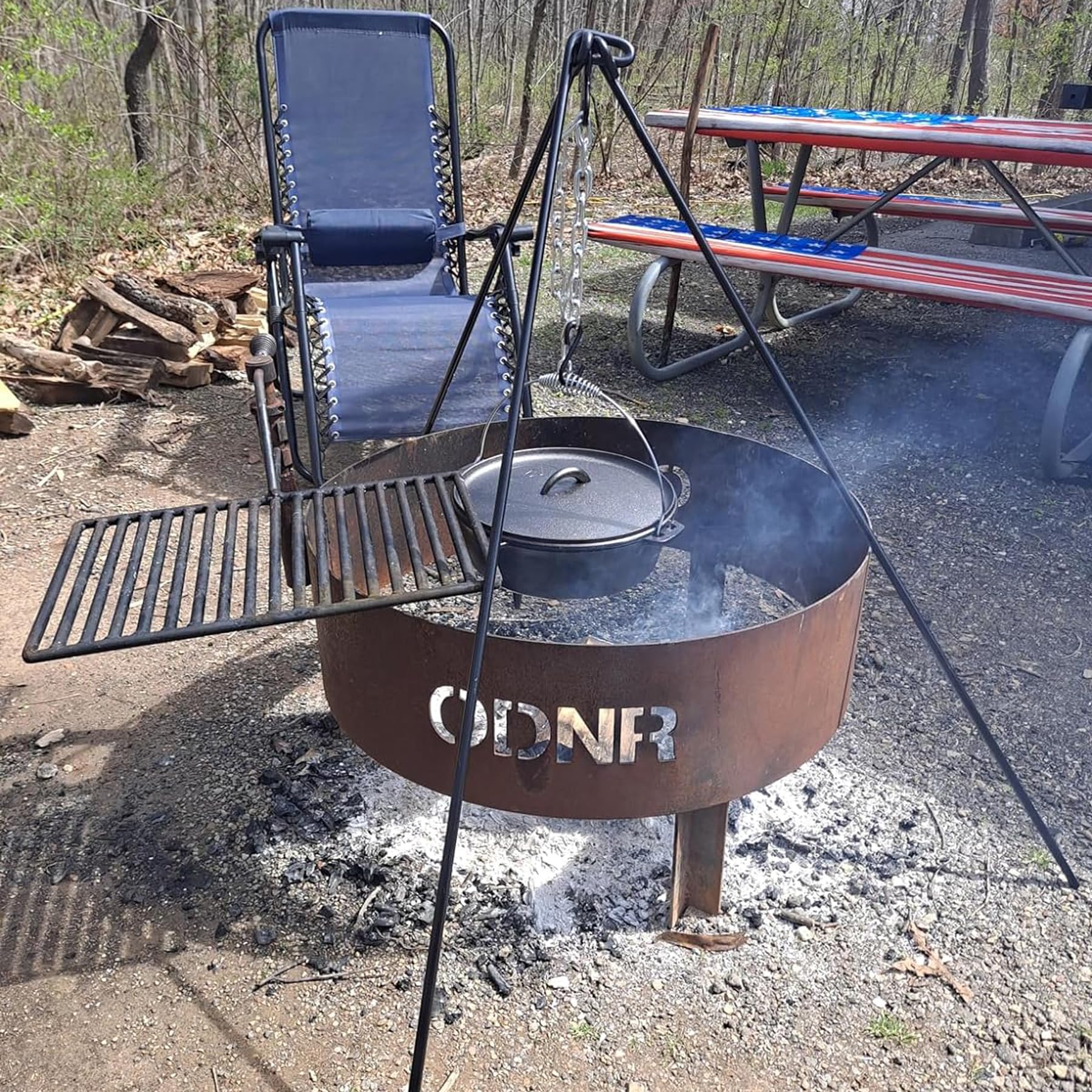 AJinTeby cocina al exterior: trípode estable para olla de hierro.