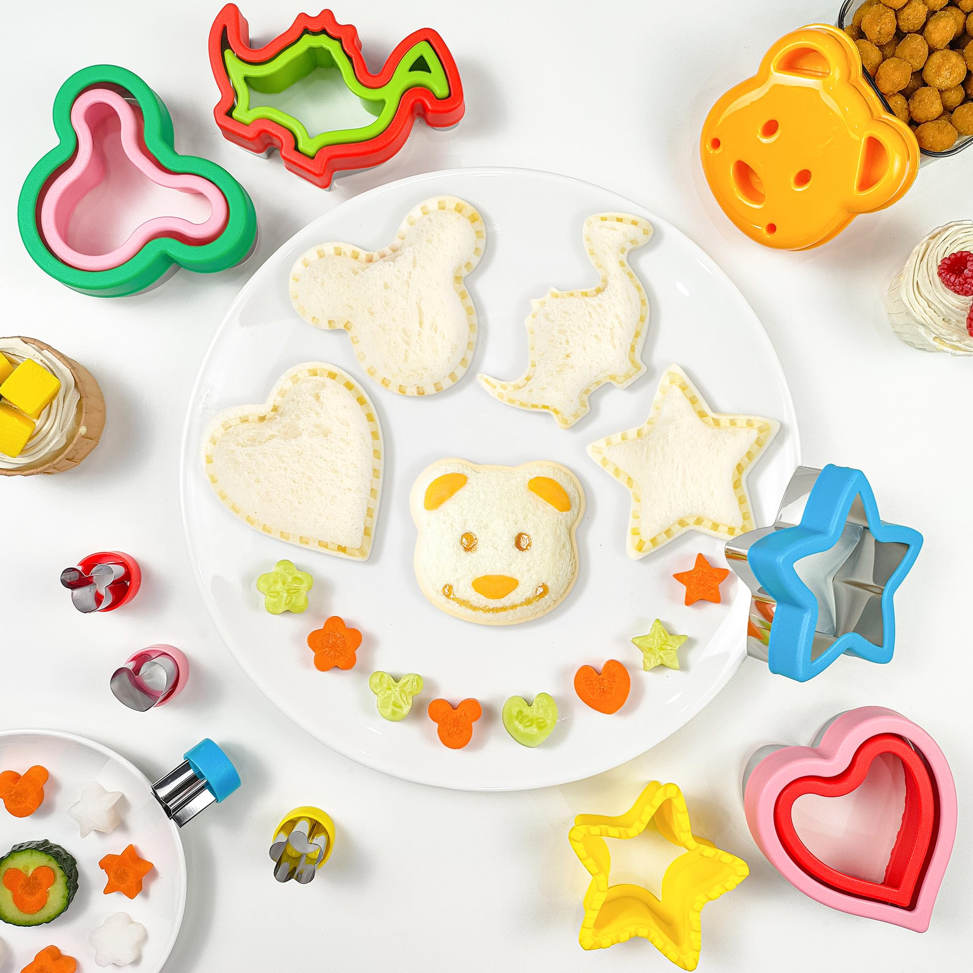 AKHMLEF cortador oso crea bocadillos atractivos para niños.