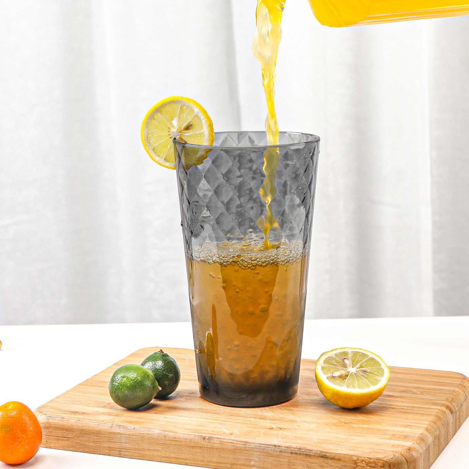 AKMQYM vasos plástico diamante 3D: textura elegante y agarre cómodo.