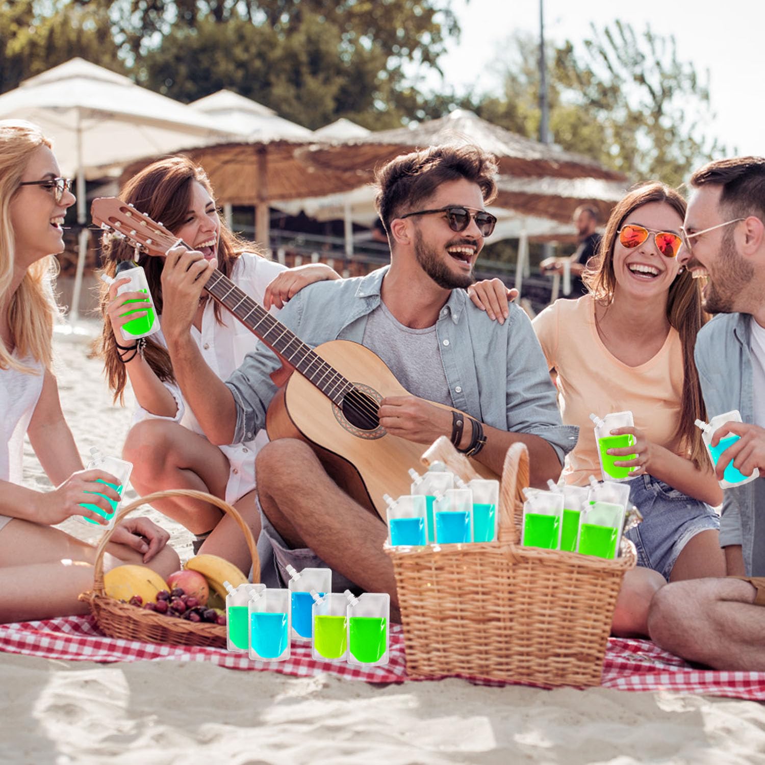 Alaeseje uso exterior para agua y bebidas en viajes.
