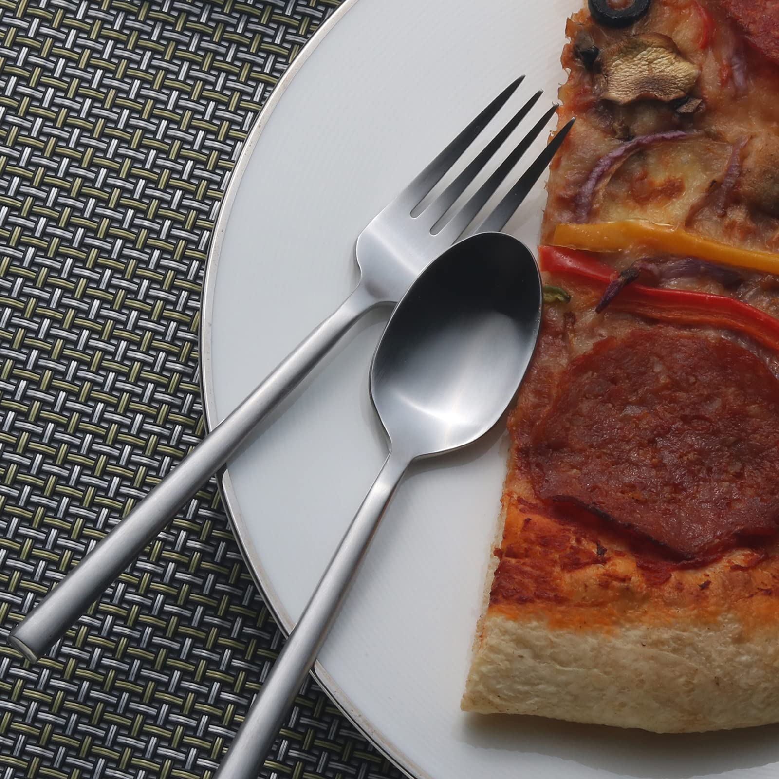 Alata Potter: uso-en-casa-cena-dia-familiar, cómodo para comidas diarias