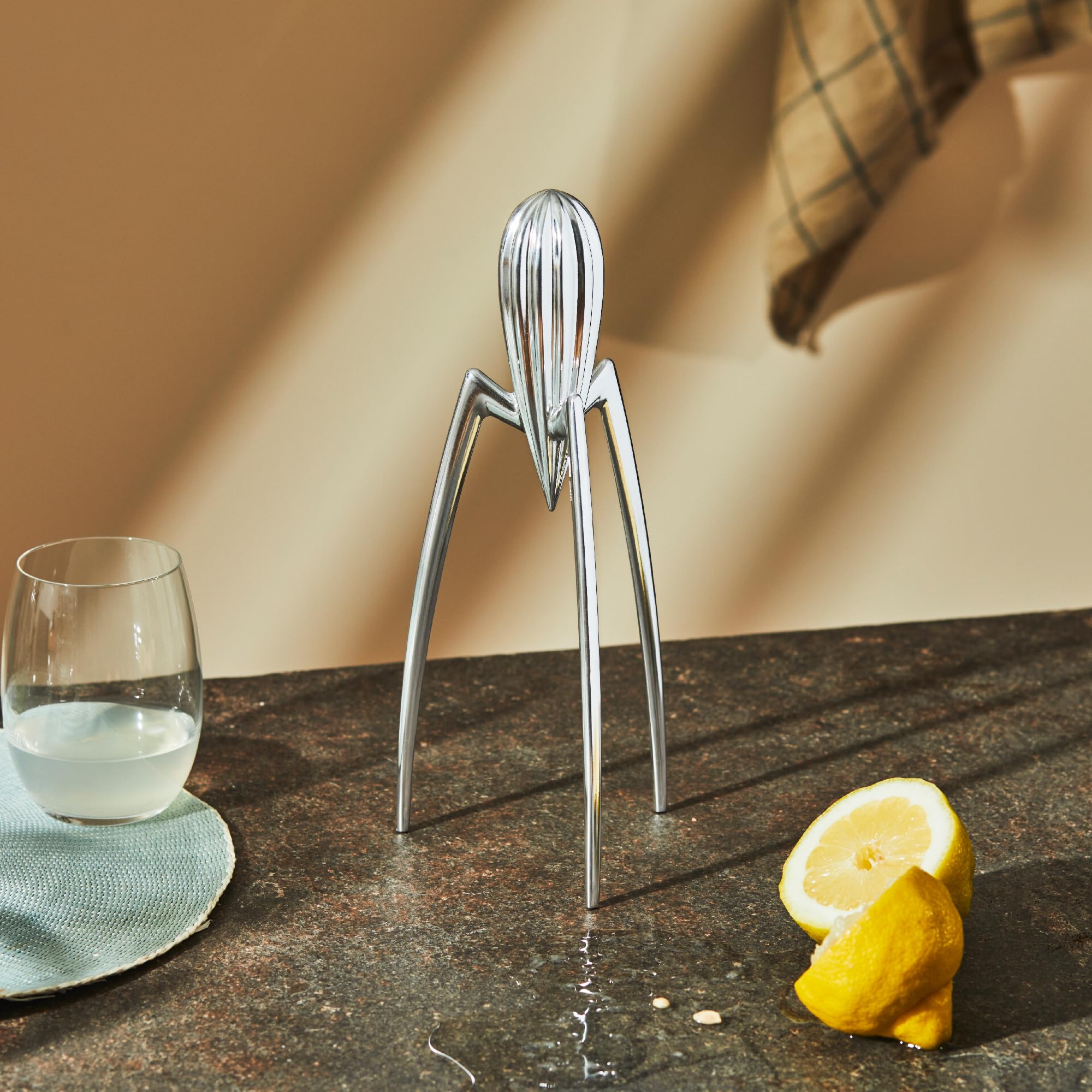 Alessi PSJS, diseño de Philippe Starck, pieza de colección para la cocina.