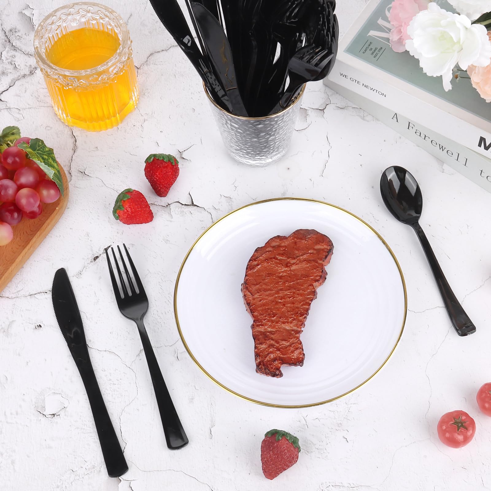 ALEXPRE cubiertos en mesa ambientada aportan estilo elegante y práctico