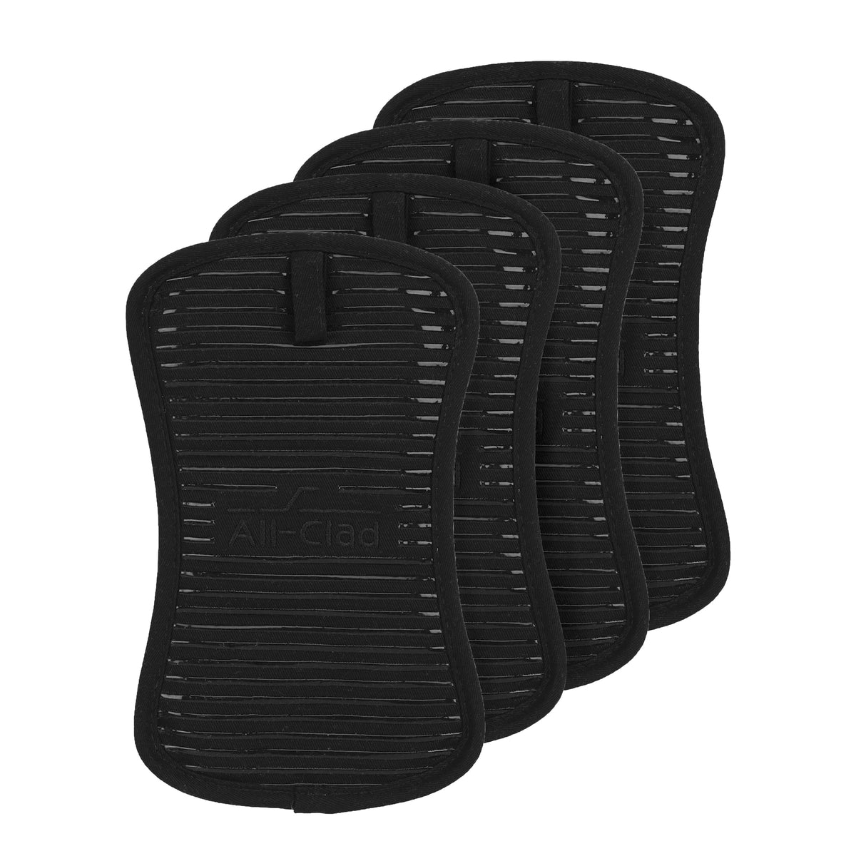 All-Clad manoplas horno silicona 500°F para un agarre seguro al sacar bandejas.