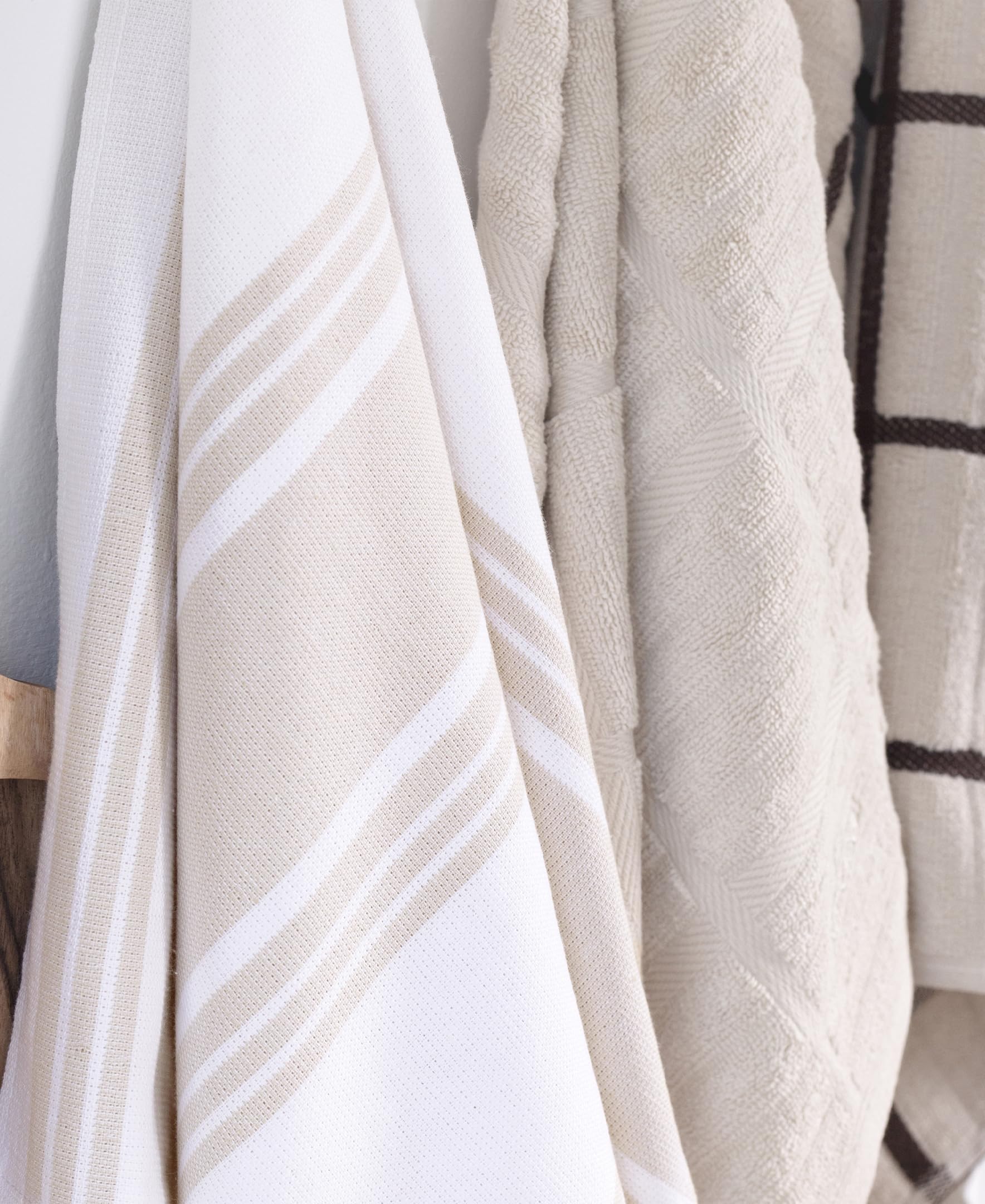 All-Clad: toallas grandes 17x30, ideales para secar utensilios voluminosos.