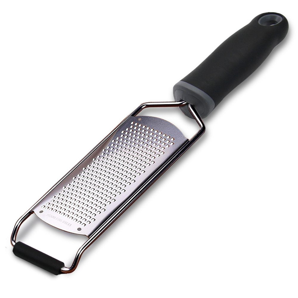 Allwin-Houseware W rallador-queso acero inoxidable con mango suave para rallado preciso.
