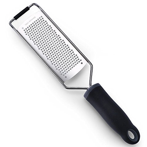 Allwin-Houseware W uso para quesos duros y patatas, herramienta versátil.