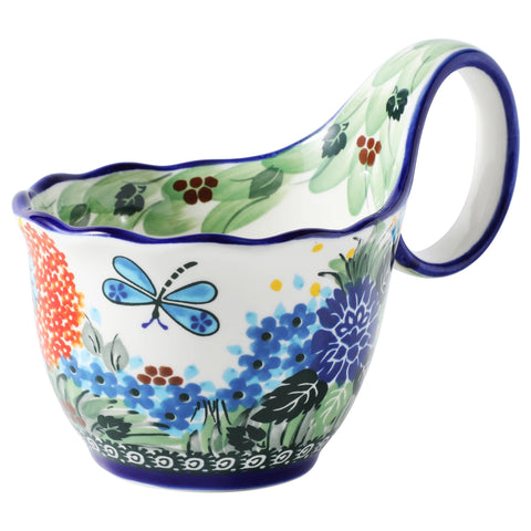 ALMA cuenco sopa con asa revela un diseño vintage y práctico para cada comida.