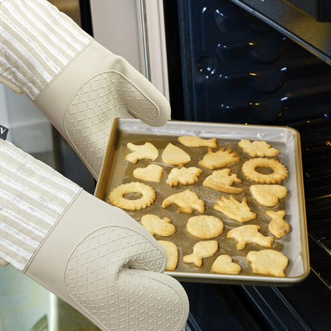 Guantes Alselo impermeables y fáciles de limpiar.