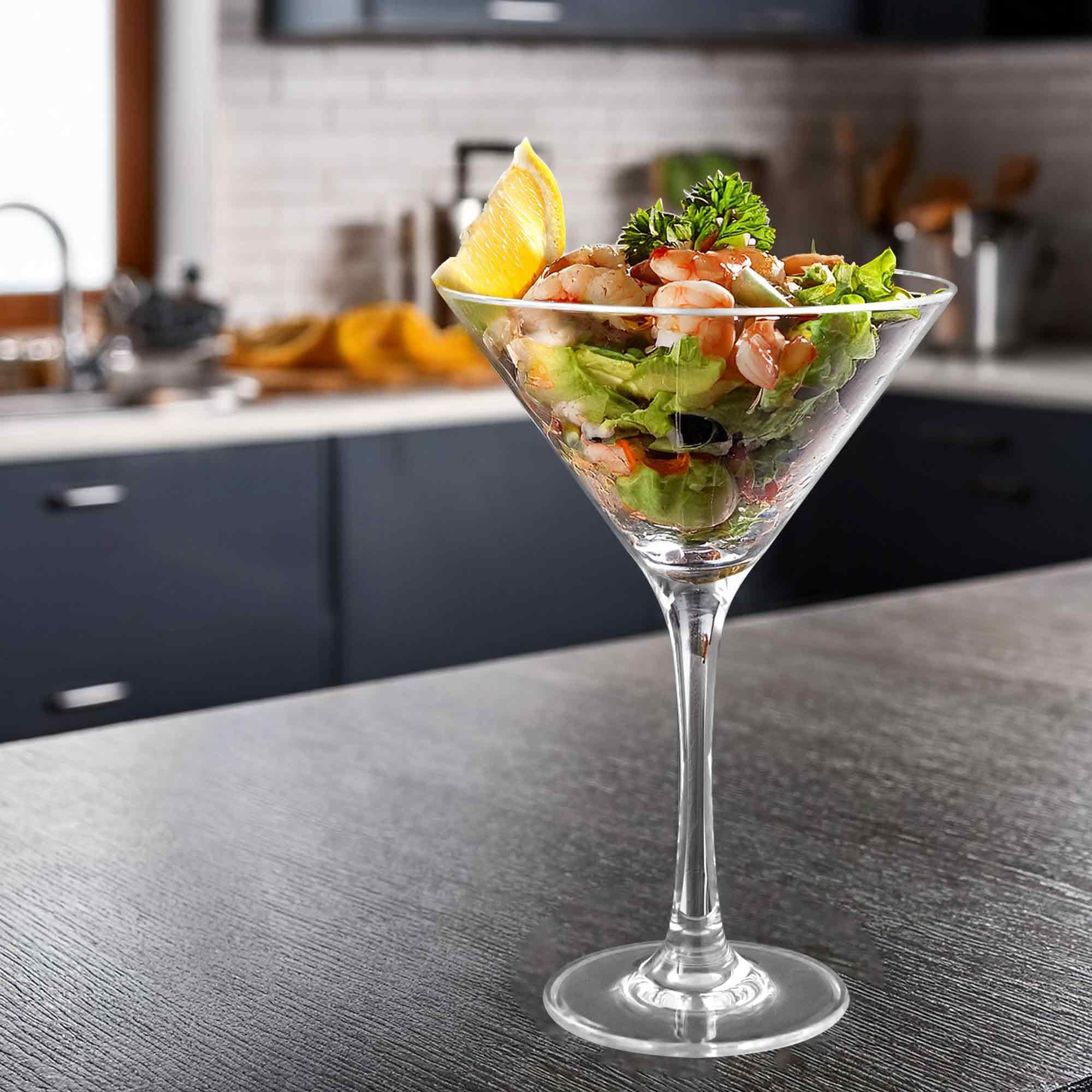 Amazing Abby Vesper copa martini, diseño clásico que destaca en cualquier evento.