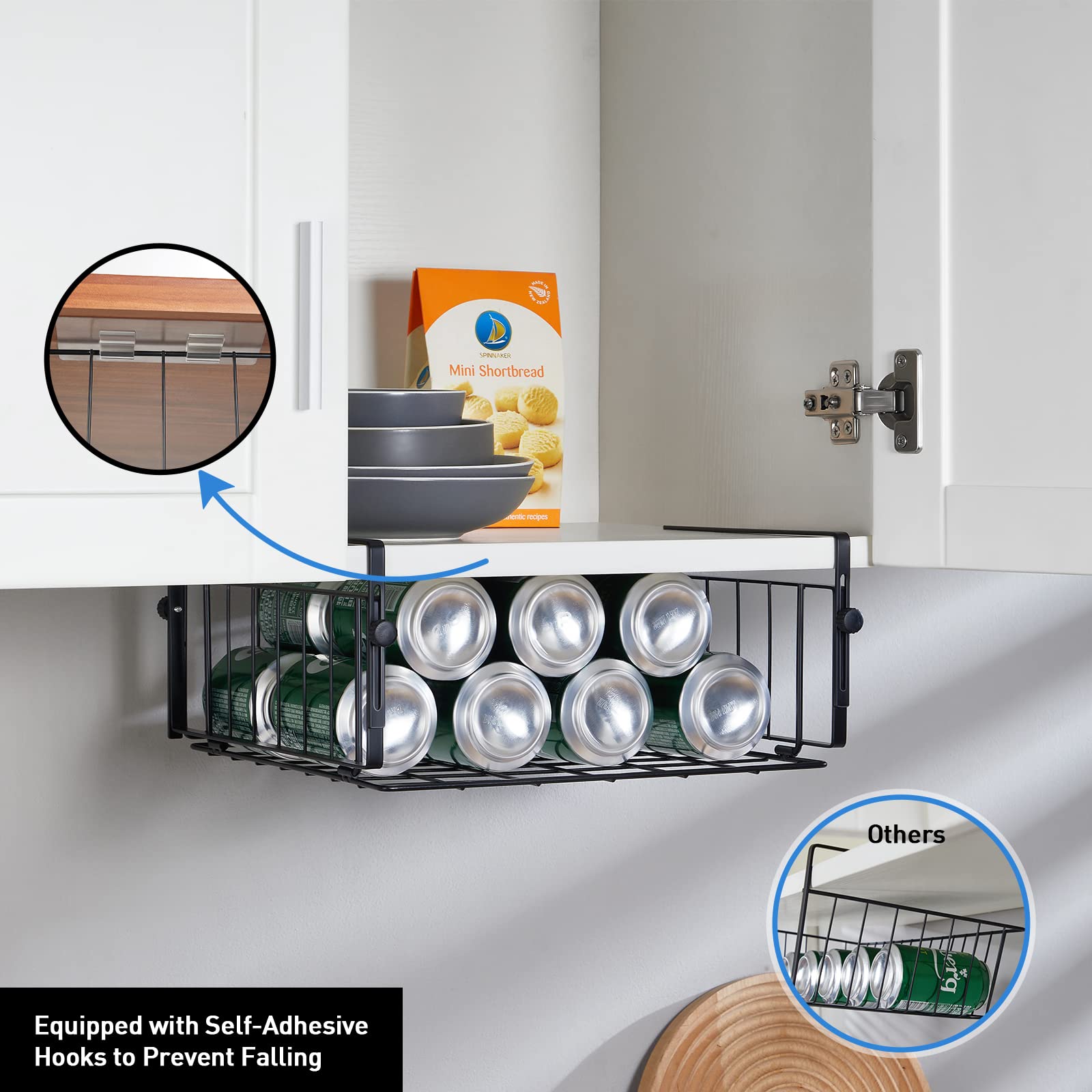 Sistema deslizante AmonHouseware bajo estante para acceso cómodo.