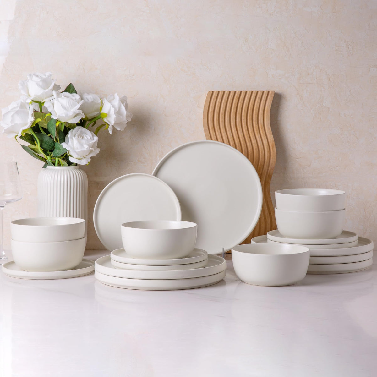 AmorArc gres, juego 18 piezas mate blanco para mesa diaria