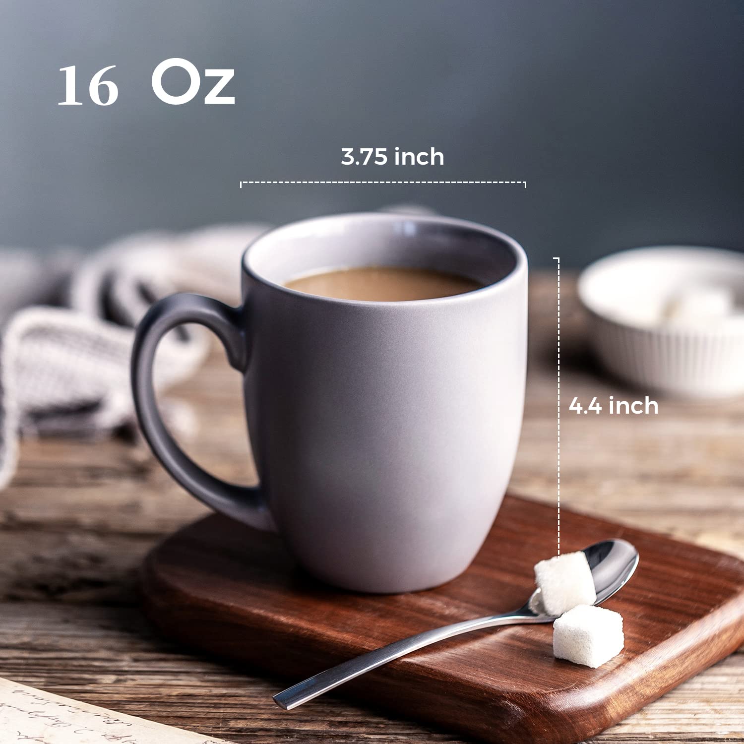 Taza AmorArc cerámica ergonómica con asa cómoda para sostener.