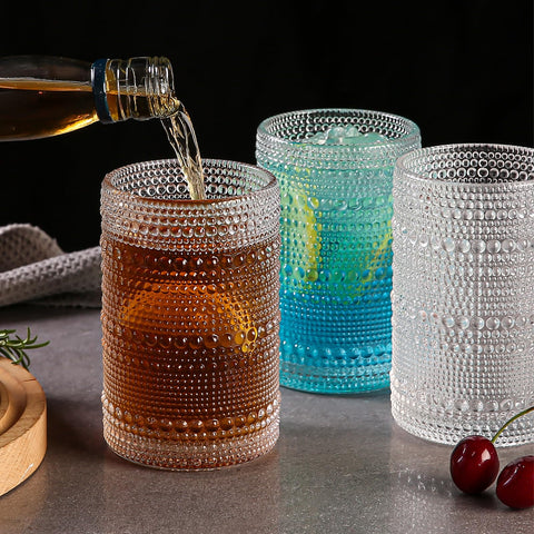 Conjunto Amyoole para casa y bar, uso versátil en fiestas.