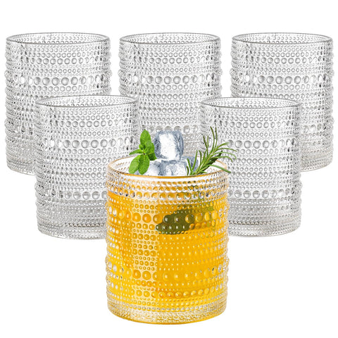 Vaso Amyoole con relieve perlado de 12oz en primer plano para beber con estilo en casa.