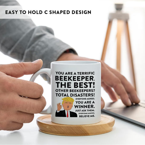 Taza cerámica Andaz Press para uso diario en apicultura.