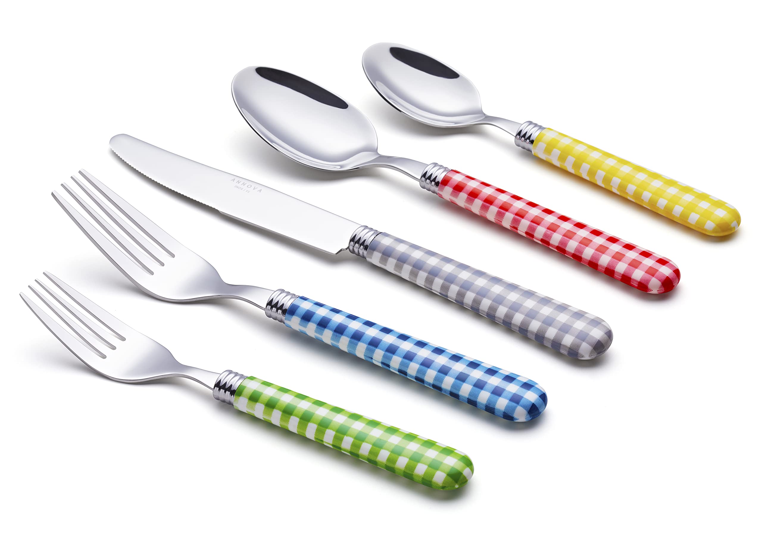 ANNOVA juego de cubiertos coloridos en mesa festiva, estilo y practicidad combinados.