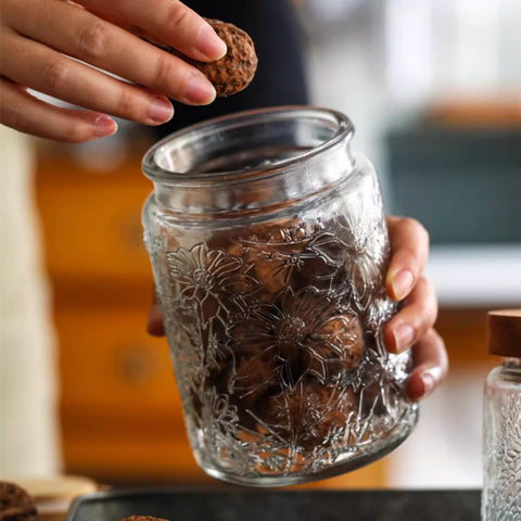 Frasco ANSQU 700 ml, tamaño ideal para té, azúcar y snacks.