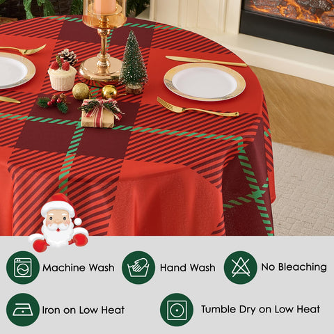 Mantel navideño de cuadros rojos, añade ambiente cálido a la mesa.
