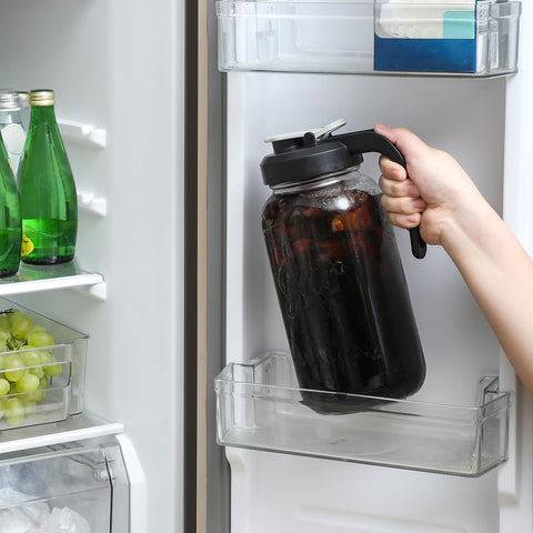 Apto para refrigerar y enfriar bebidas en la nevera.