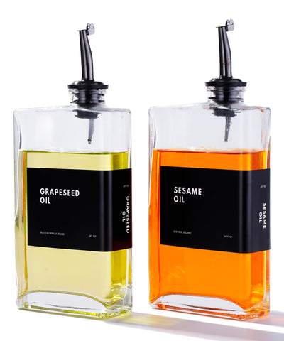 Dispenser APT 1101 para aceite de oliva, vertido limpio y sin goteo.