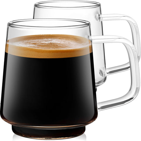 La taza Aquach con asa ergonómica ofrece agarre cómodo para café o té en casa u oficina.