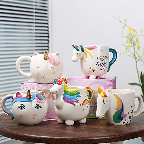 Detalles unicornio decorativos que alegran la mesa