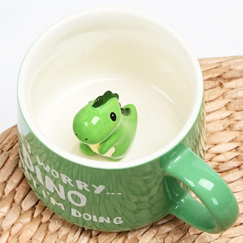 Taza Arawat dinosaurio adentro para cafe matutino